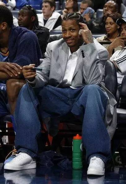 斯洛特：我不担心帅位且得到高层很多支持；失误是团队的问题（斯洛特：不担心帅位获高层力挺；失误是全队责任）