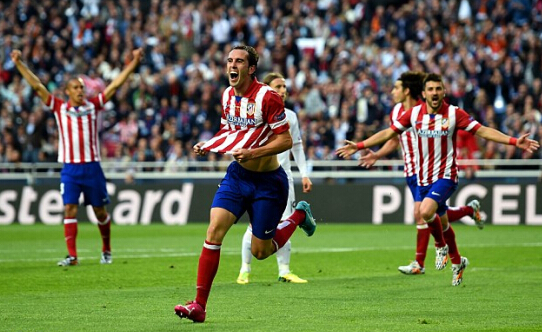 潘德夫：国米比上赛季更强，他们不应该在这么多比赛中犯错（潘德夫：这支国米强于上季，不该在这么多场比赛里犯错）