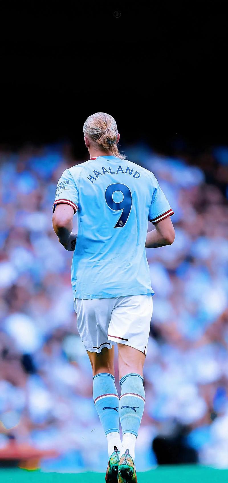 镜报：买安德森要1亿-1.2亿镑，曼联可能通过出售5人筹集资金（镜报：安德森要价1亿至1.2亿英镑，曼联或通过出售5将筹资）